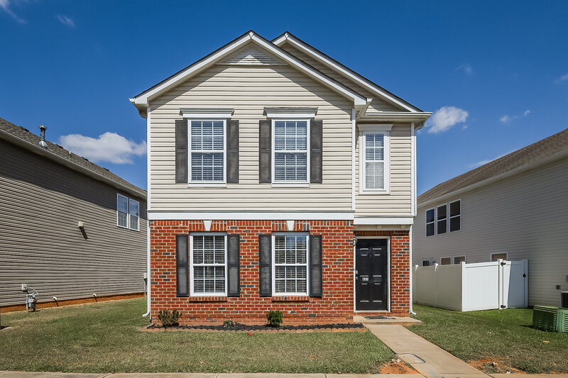 2,320/Mo, 831 Skywatch Ln Monroe, NC 28112 External View