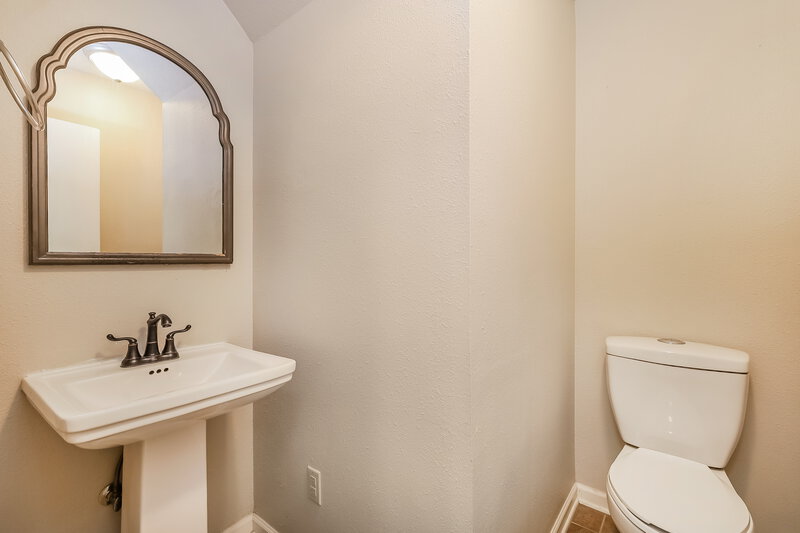 2,320/Mo, 831 Skywatch Ln Monroe, NC 28112 Powder Room View