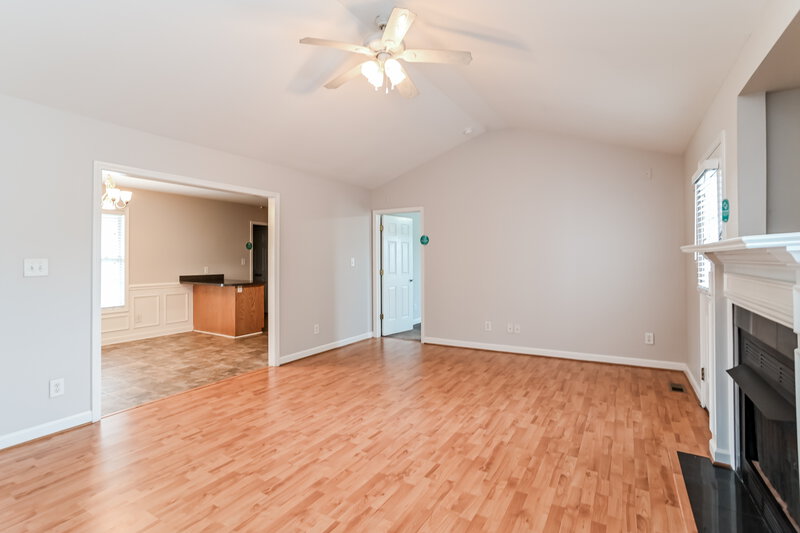 1,770/Mo, 4831 Adamshire Ave Concord, NC 28025 Living Room View