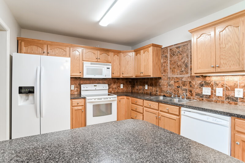 1,770/Mo, 4831 Adamshire Ave Concord, NC 28025 Kitchen View