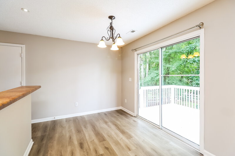 2,260/Mo, 9353 White Aspen Pl Charlotte, NC 28269 Dining Room View