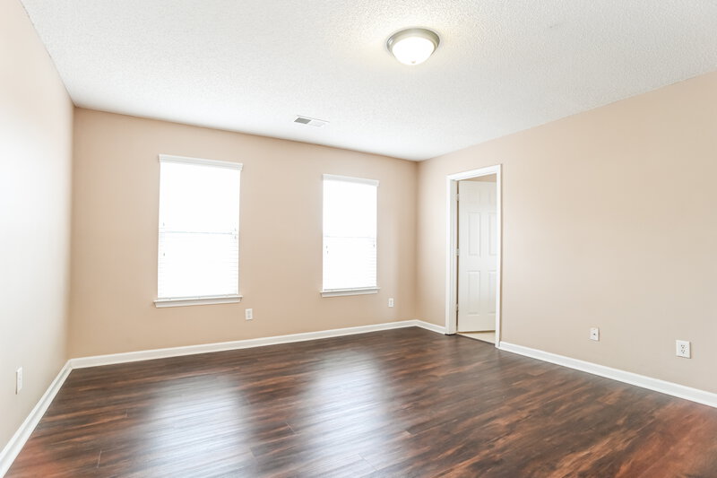 2,055/Mo, 7110 Lowen Rd Charlotte, NC 28269 Misc View 8