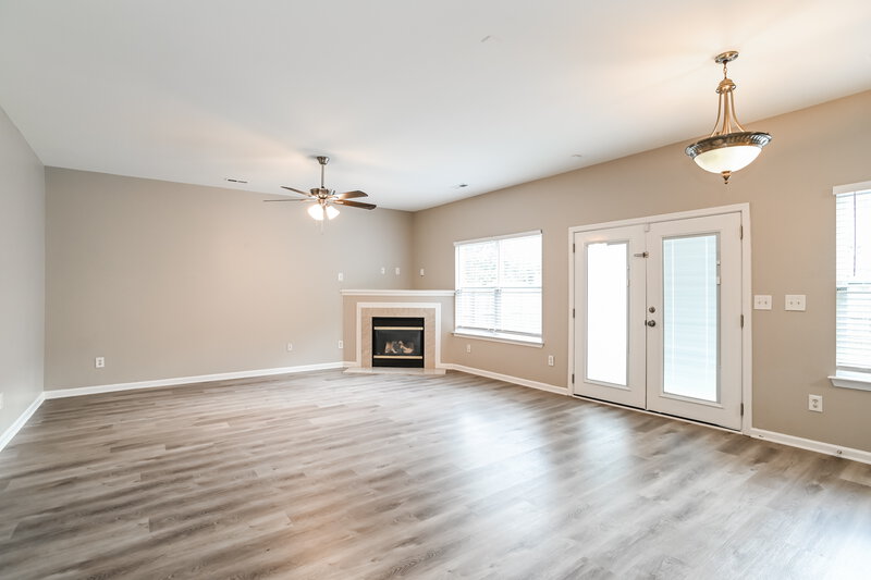 2,525/Mo, 7517 Mary Jo Helms Dr Charlotte, NC 28215 Misc View 6