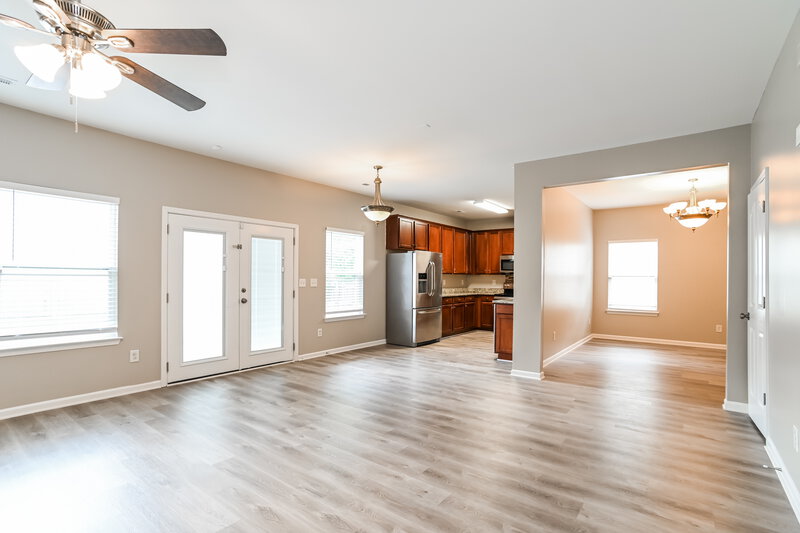 2,525/Mo, 7517 Mary Jo Helms Dr Charlotte, NC 28215 Misc View 7