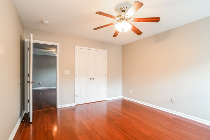 2,525/Mo, 7517 Mary Jo Helms Dr Charlotte, NC 28215 Misc View 12