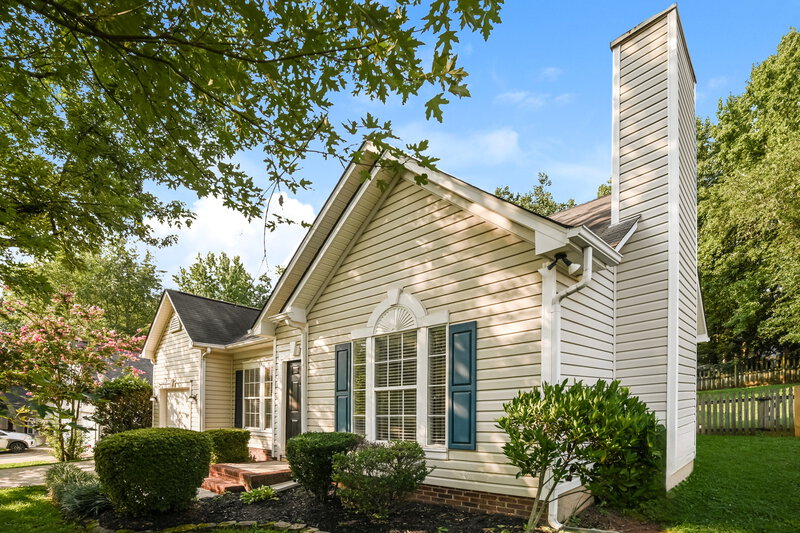 1,980/Mo, 5316 Chinemist Ct Charlotte, NC 28269 Front View