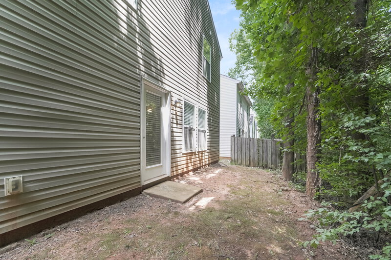 1,785/Mo, 7054 Sycamore Grove Ct Charlotte, NC 28227 Rear View