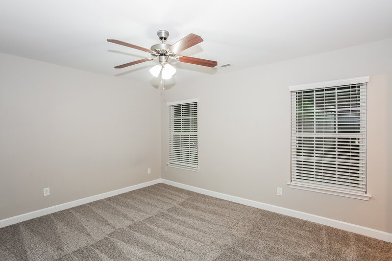 1,785/Mo, 4198 Broadstairs Dr Concord, NC 28025 Main Bedroom View