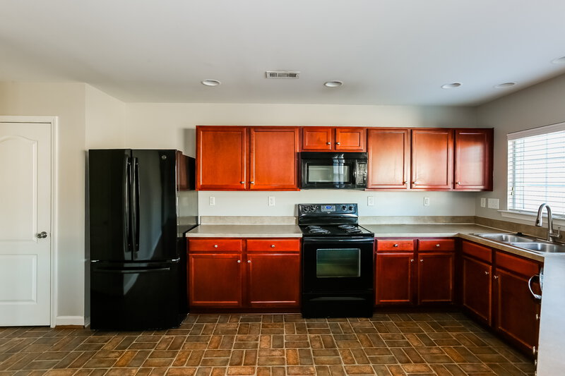 2,770/Mo, 4411 Kiddle Ln Monroe, NC 28110 Kitchen View