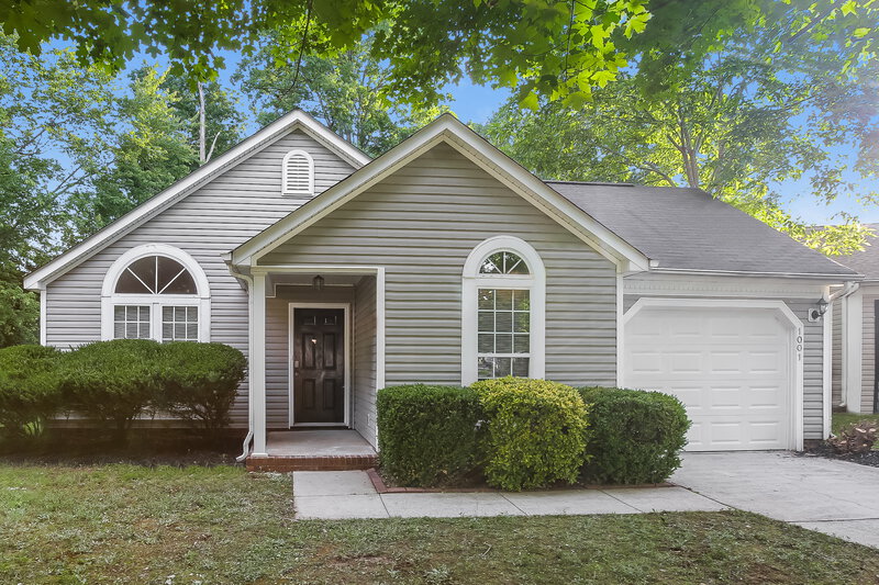 1,960/Mo, 1001 Salmon River Dr Monroe, NC 28110 External View