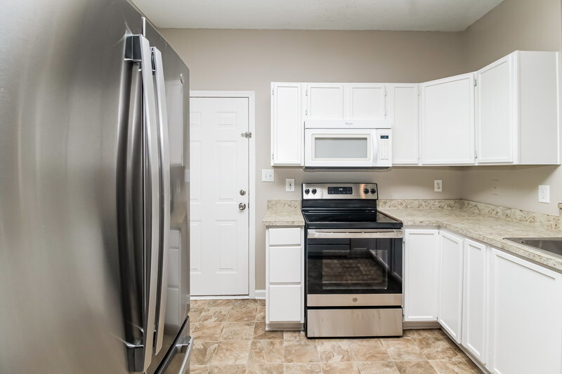 1,845/Mo, 10535 Green Hedge Ave Charlotte, NC 28269 Kitchen View