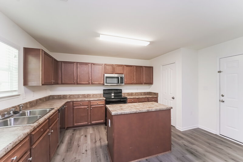 1,935/Mo, 4807 Manchineel Ln Monroe, NC 28110 Kitchen View