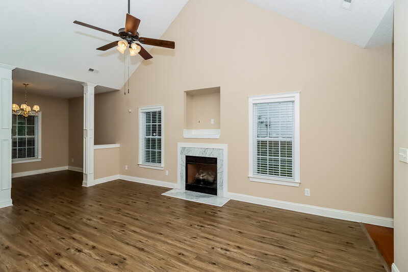 2,055/Mo, 13413 Glenwyck Ln Huntersville, NC 28078 Living Room View