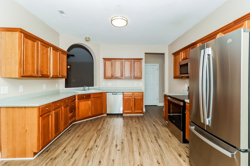 2,055/Mo, 13413 Glenwyck Ln Huntersville, NC 28078 Kitchen View 2