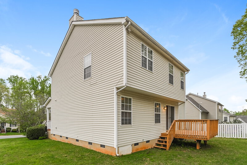 2,315/Mo, 9361 Golden Pond Dr Charlotte, NC 28269 Rear View