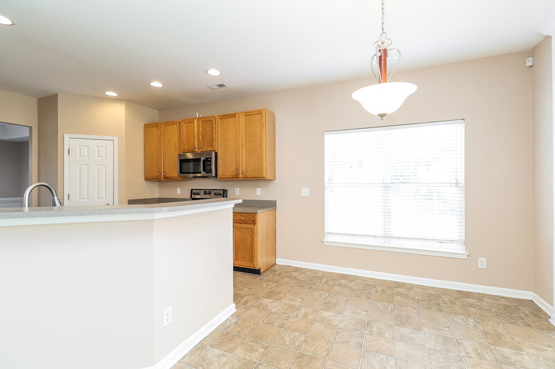 2,580/Mo, 7205 Sandown Ct Harrisburg, NC 28075 Breakfast Nook View