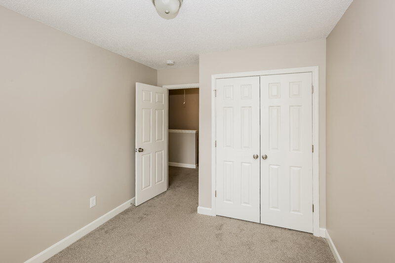 1,965/Mo, 1405 Summer Coach Dr Charlotte, NC 28216 Bedroom View 2