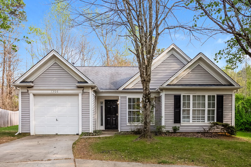 1,975/Mo, 7306 Balancing Rock Ct Charlotte, NC 28262 External View