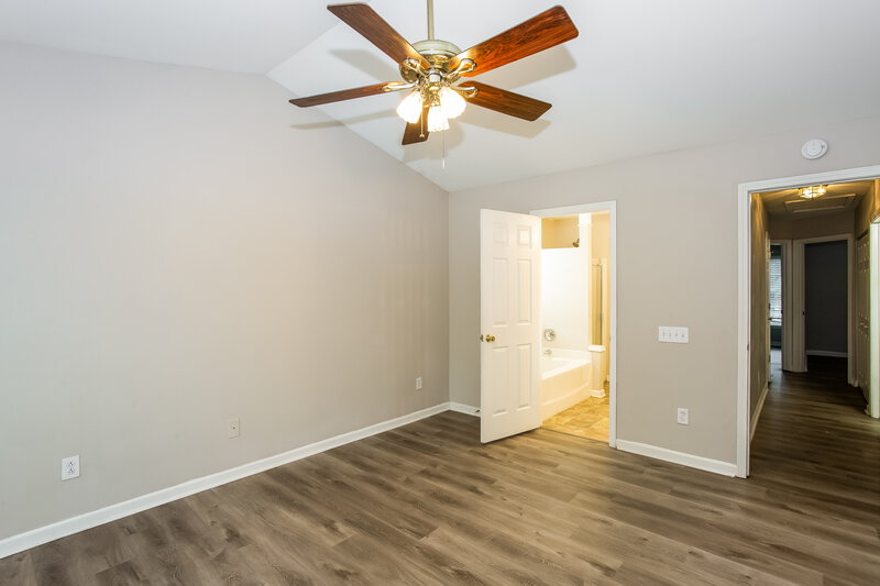 1,975/Mo, 7306 Balancing Rock Ct Charlotte, NC 28262 Main Bedroom View