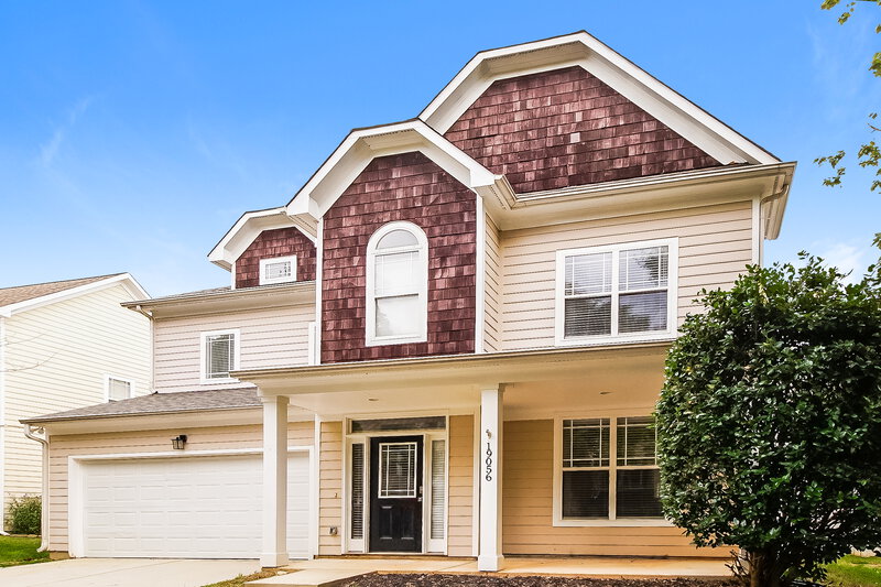 2,335/Mo, 19056 Coachmans Trce Cornelius, NC 28031 Front View