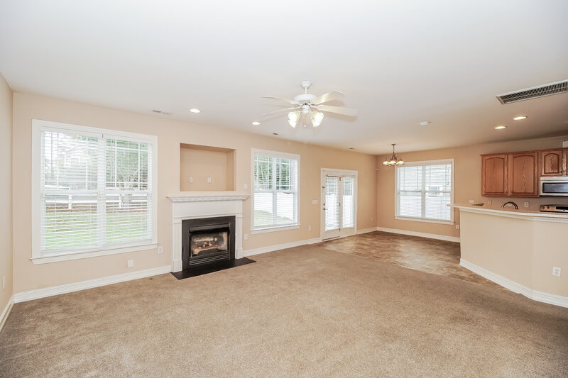 2,335/Mo, 19056 Coachmans Trce Cornelius, NC 28031 Living Room View