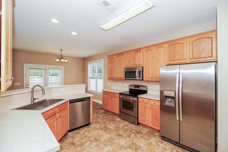 2,335/Mo, 19056 Coachmans Trce Cornelius, NC 28031 Kitchen View