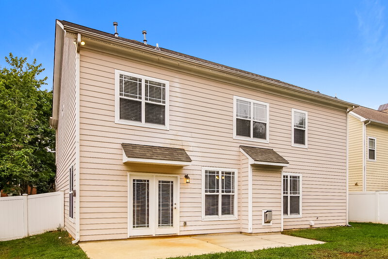 2,335/Mo, 19056 Coachmans Trce Cornelius, NC 28031 Rear View