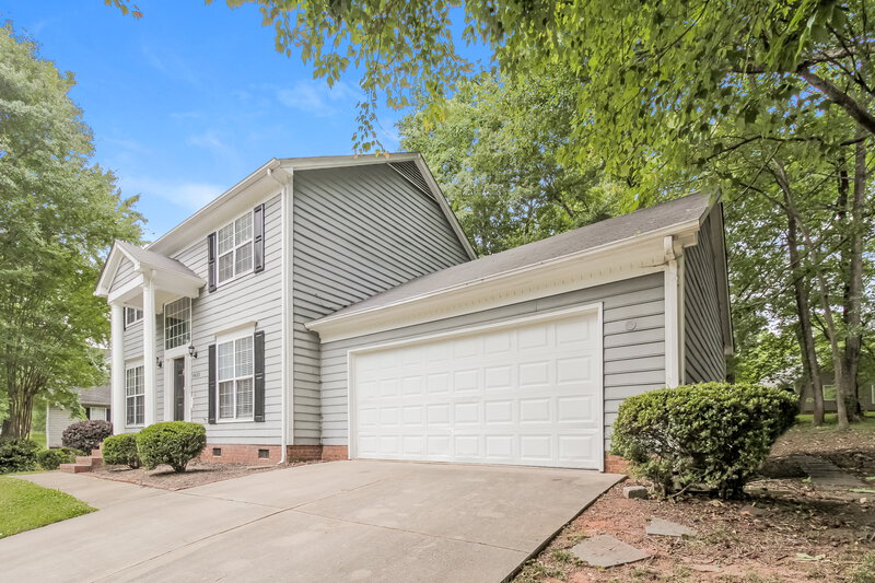 2,195/Mo, 8433 Woodford Bridge Dr Charlotte, NC 28216 Front View