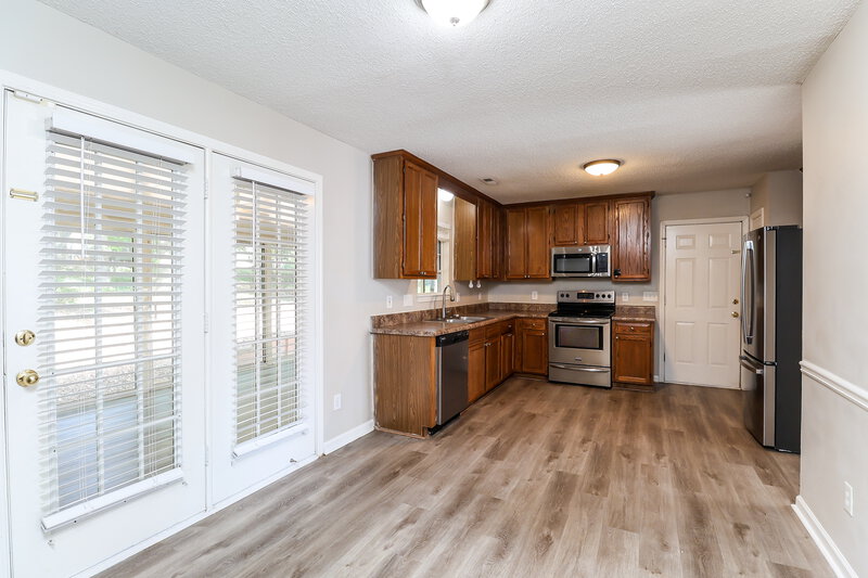 2,155/Mo, 8433 Woodford Bridge Dr Charlotte, NC 28216 Breakfast Nook View