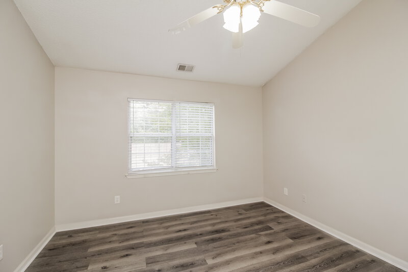 2,195/Mo, 8433 Woodford Bridge Dr Charlotte, NC 28216 Main Bedroom View