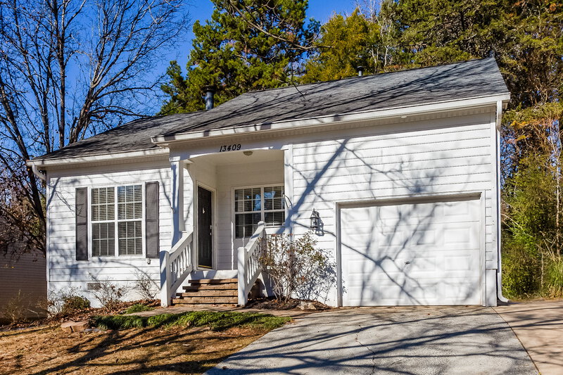 1,850/Mo, 13409 Baker Mills Rd Pineville, NC 28134 Front View