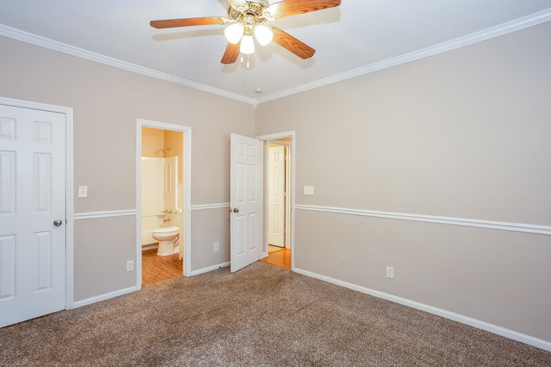 1,850/Mo, 13409 Baker Mills Rd Pineville, NC 28134 Main Bedroom View 2