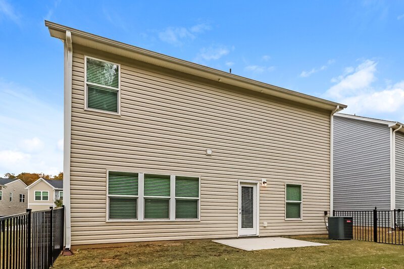 1,910/Mo, 105 Fosters Glen Pl Mooresville, NC 28115 Rear View