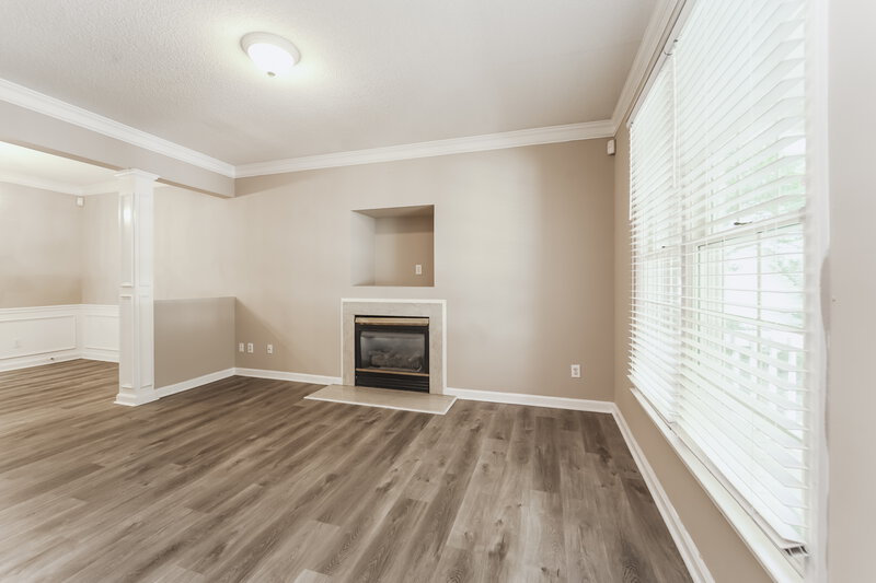 1,985/Mo, 3226 Burkston Rd Charlotte, NC 28269 Living Room View