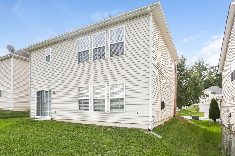 2,830/Mo, 10819 Carstairs St Charlotte, NC 28213 Rear View