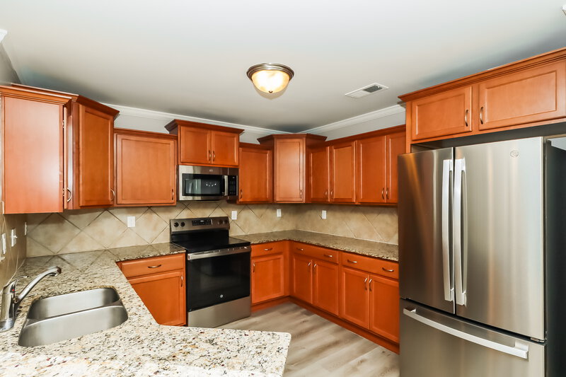 2,115/Mo, 135 Tilton Dr Mooresville, NC 28115 Kitchen View 2