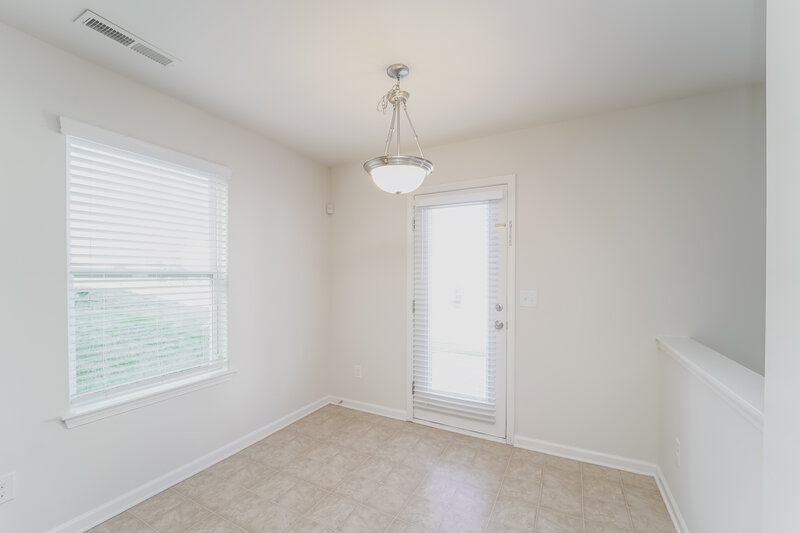 1,950/Mo, 10746 Derryrush Dr Charlotte, NC 28213 Misc View 4