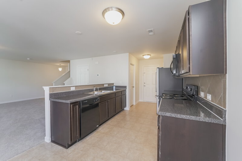 1,950/Mo, 10746 Derryrush Dr Charlotte, NC 28213 Misc View 6