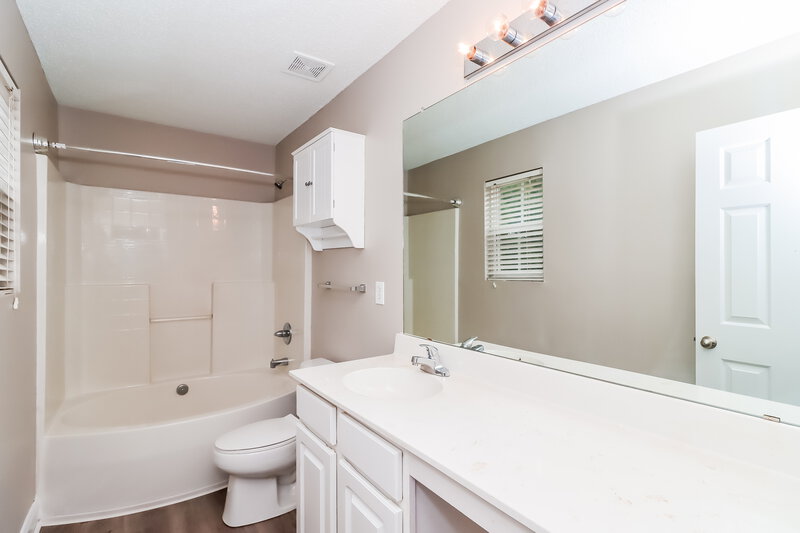 2,155/Mo, 12332 Cumberland Cove Dr Charlotte, NC 28273 Main Bathroom View