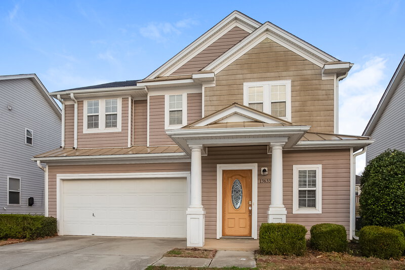2,185/Mo, 13633 Coram Pl Charlotte, NC 28213 Front View 2