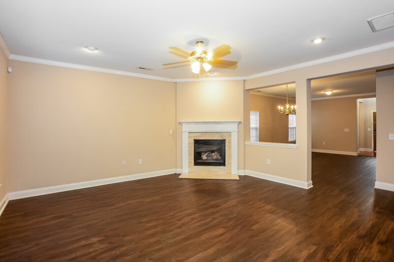 2,185/Mo, 13633 Coram Pl Charlotte, NC 28213 Living Room View
