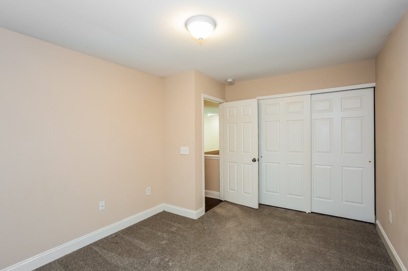 2,185/Mo, 13633 Coram Pl Charlotte, NC 28213 Bedroom View 4