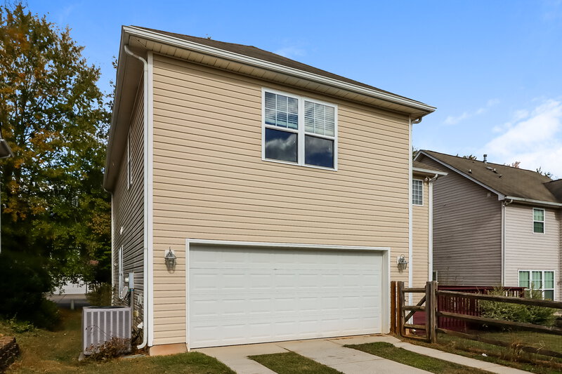 3,040/Mo, 6110 Colonial Garden Dr Huntersville, NC 28078 Rear View 3