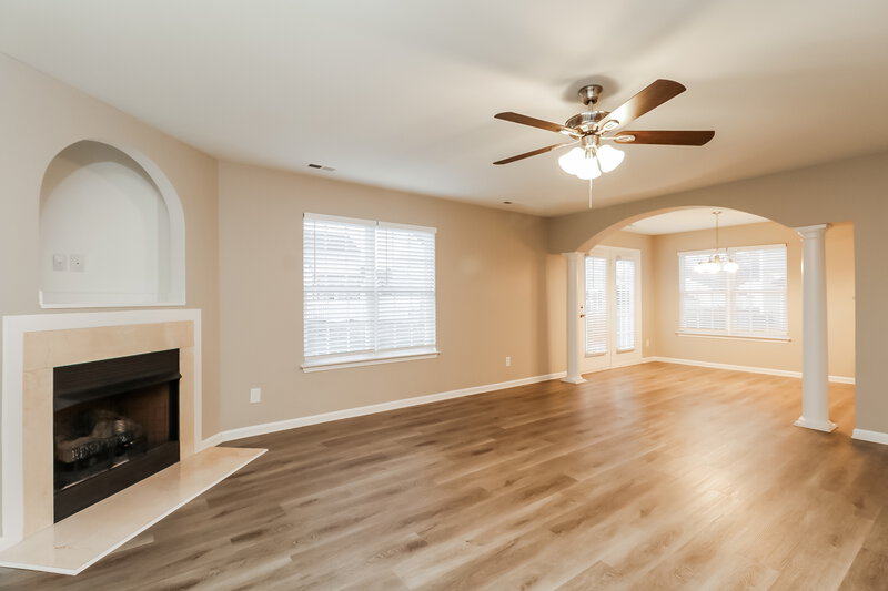 2,025/Mo, 1104 Ametrine Ln Dallas, NC 28034 Living Room View 2