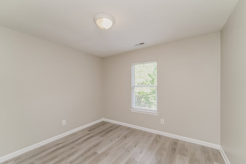 2,015/Mo, 3910 Hunter Hill Ln Charlotte, NC 28216 Bedroom View