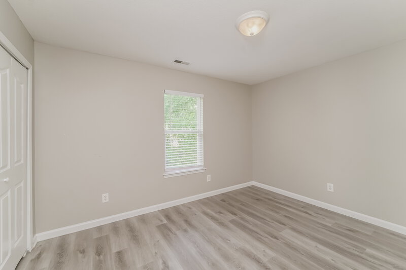 2,015/Mo, 3910 Hunter Hill Ln Charlotte, NC 28216 Bedroom View 2