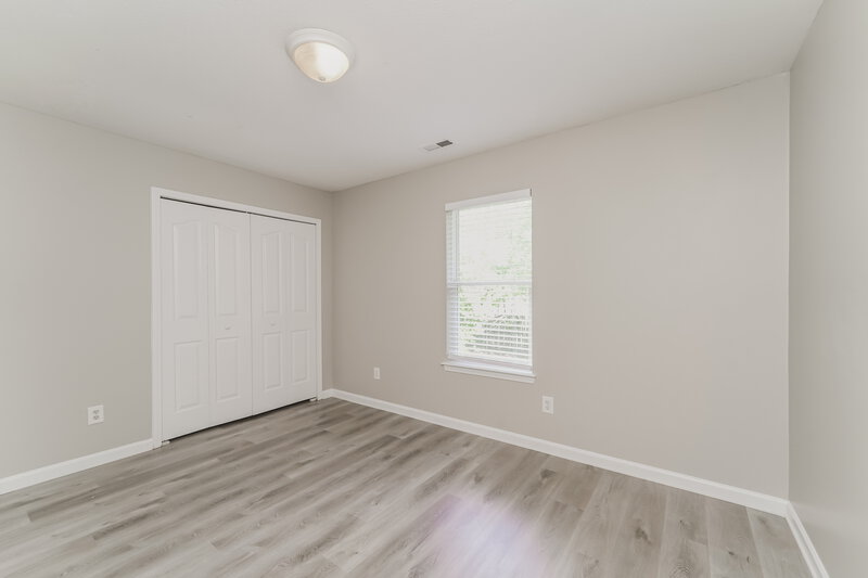 2,015/Mo, 3910 Hunter Hill Ln Charlotte, NC 28216 Bedroom View 4