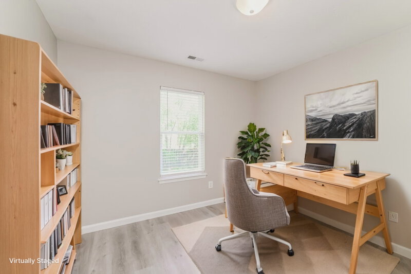 2,015/Mo, 3910 Hunter Hill Ln Charlotte, NC 28216 Misc View 13