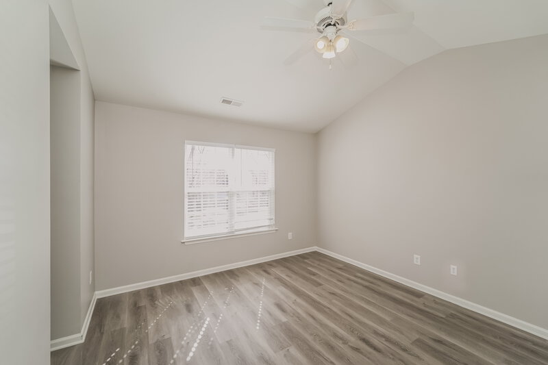 1,960/Mo, 4114 Hathaway Hills Dr Charlotte, NC 28214 Main Bedroom View