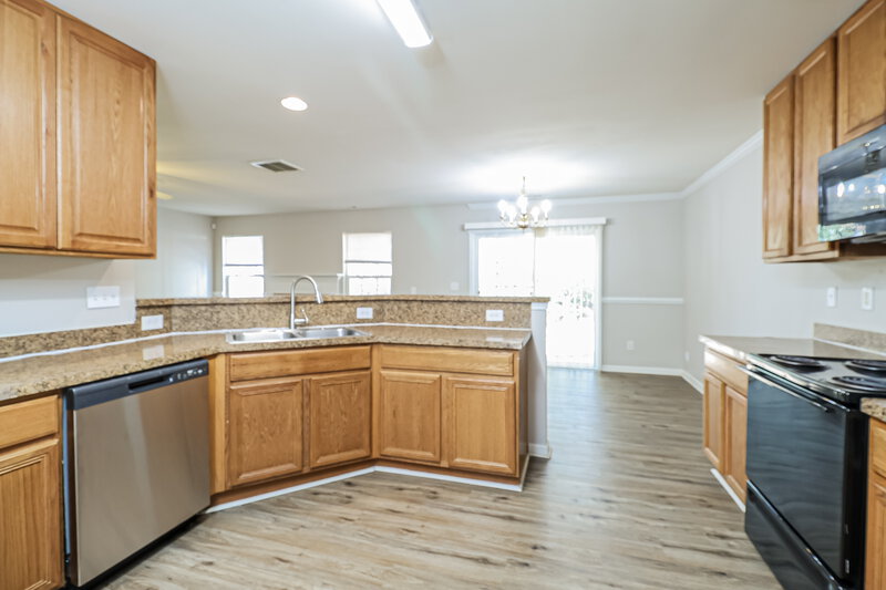 1,855/Mo, 7950 Bristle Ln Charlotte, NC 28214 Kitchen View 2